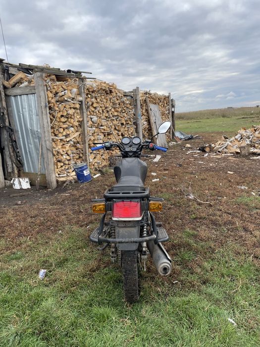 Продам мото 200 куб