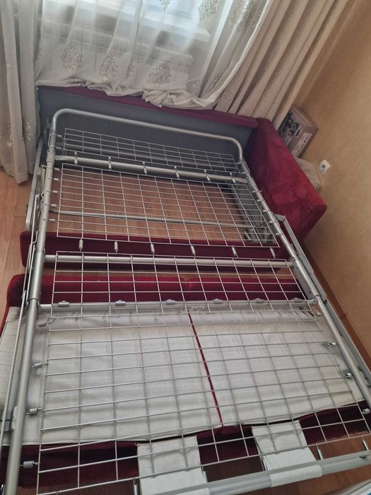 Продам диван раскладной бу