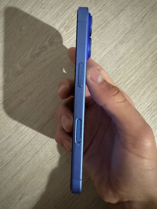 Iphone 16 (Impecabil)