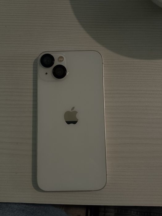 Продам или обменяю айфон 13