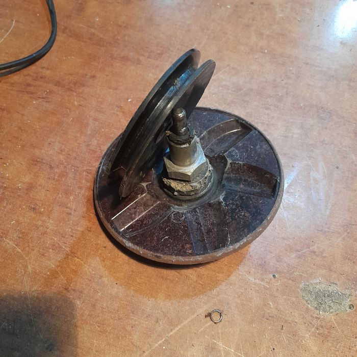 Продам от Стиралки Советской запчасти