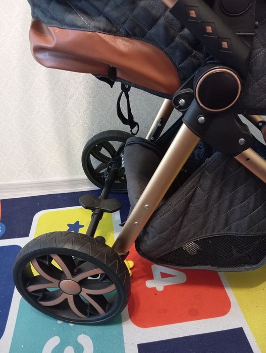 Коляска для малыша