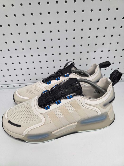 Оригинални мъжки маратонки- Adidas NMD R1