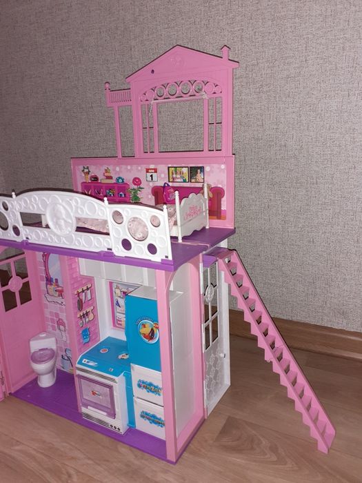 Продам домик для кукол