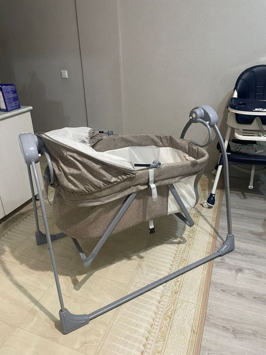 Кроватка с электроукачиванием