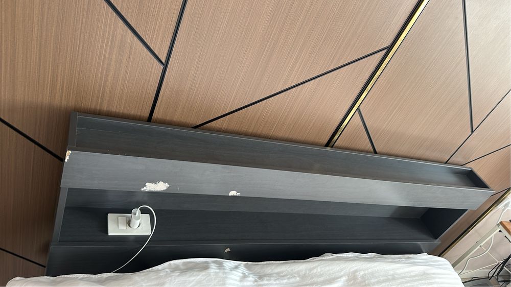 Кровать двух спальный