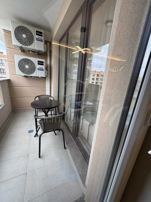 Реф. 3623 Двустаен Дизайнерски обзаведен Остромила