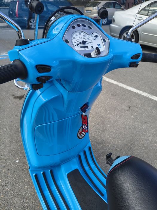 Vespa LX125 4т /2007 год.