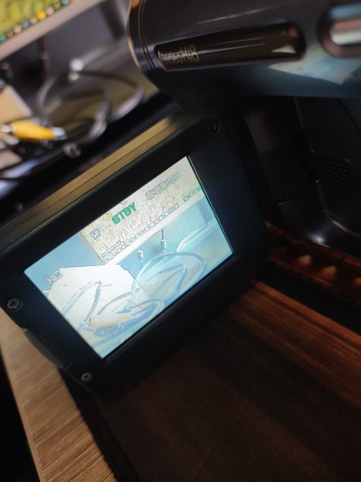 Sony videokamera sotiladi, kassetali