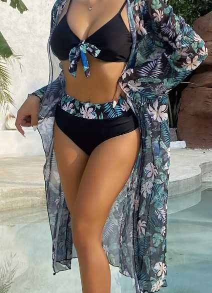 Стильные купальники