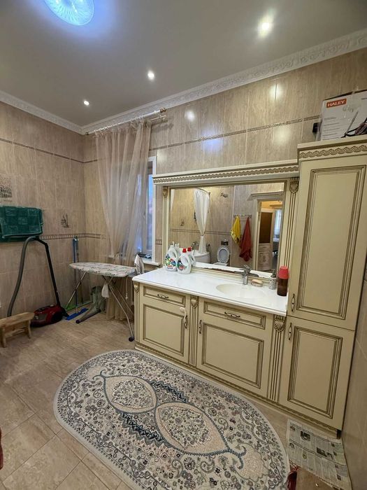 Продаю современный коттедж в черте города!