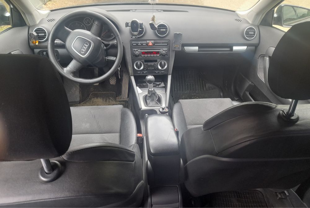 AUDI A3 Sportback 2004 — imagine 3