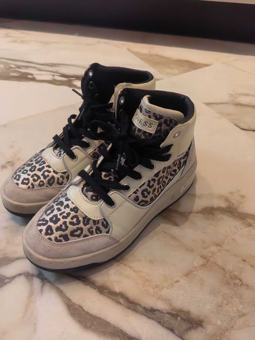 Дамски боти Guess