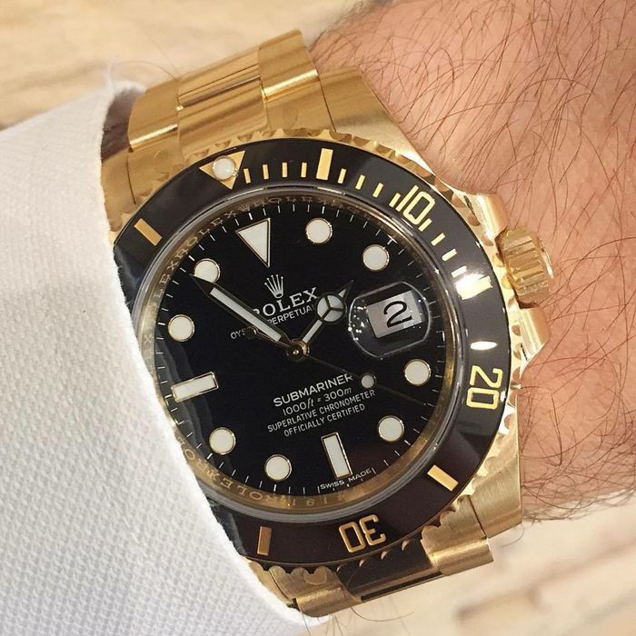 rolex submariner black dial