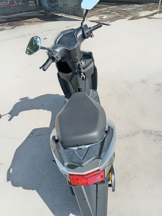 Продаю электро Скутер в хорошем состоянии