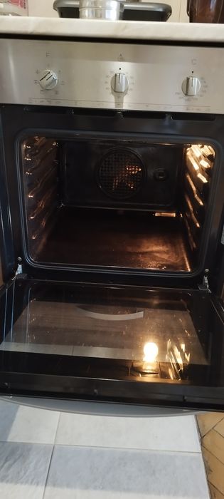 Фурна за вграждане WHIRLPOOL