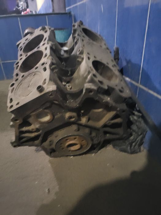 Блок и акпп от монтеро