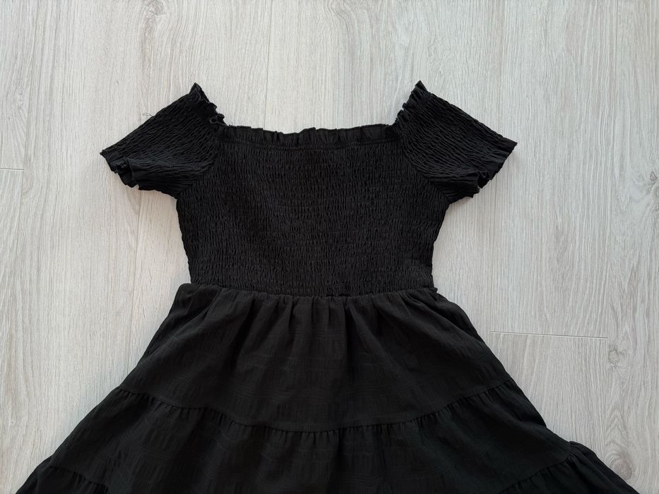 Дамска черна рокля