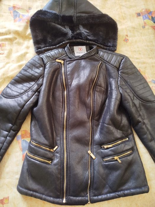 Зимно яке, размер ХХL, но отговаря за XL