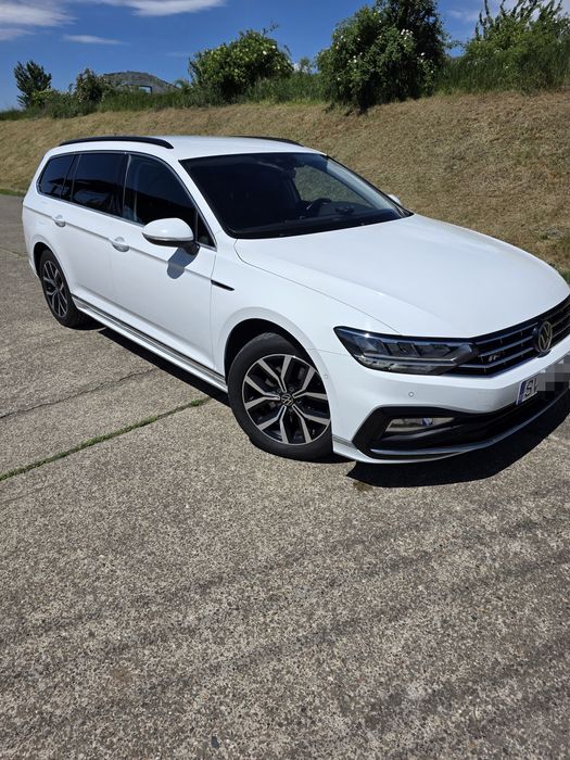 Volkswagen Passat B 8.5 facelift R-Line 2021 TDI 150 CP

26 aprilie 2026

Volkswagen Passat Volkswagen Passat B8/2022/2.0Tdi 150cp/DSG/Navigaţie/

13
