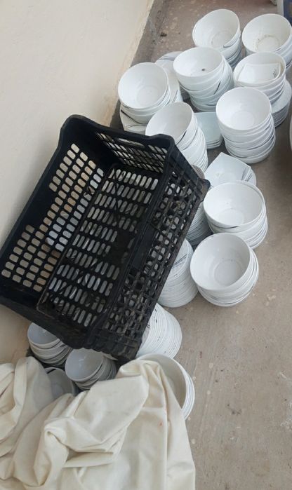 Komplekt stol stul idishlar