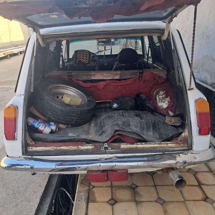 02 Jiguli furgon 1976 yil