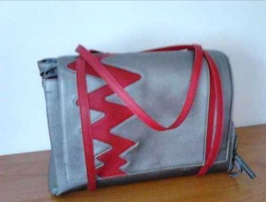 Sisley сак чанта