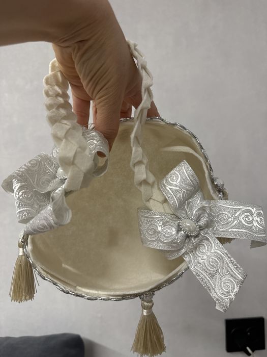 Продам сумочку для подарков