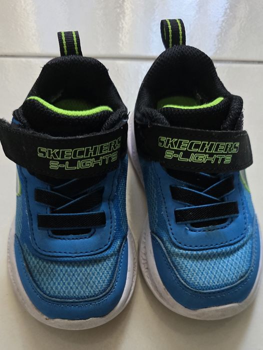 Adidasi skechers copil