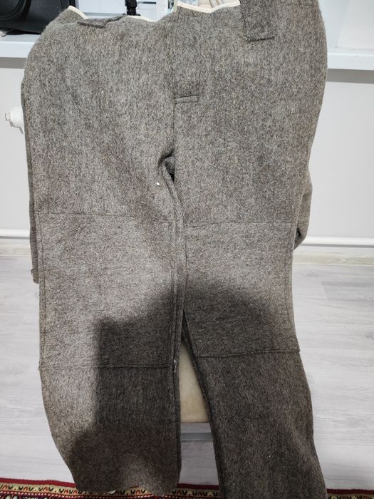 Продам суконный костюм