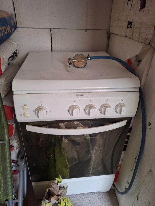 Aragaz zanussi folosit