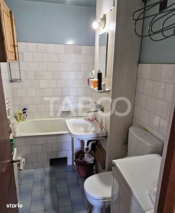 Apartament cu 3 camere decomandate de vanzare in cartierul Manastur