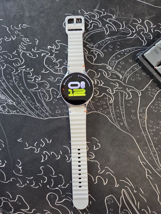 Samsung galaxy watch7 44mm