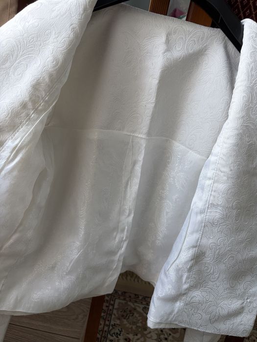 Пиджак жаккардовый размер 40-42