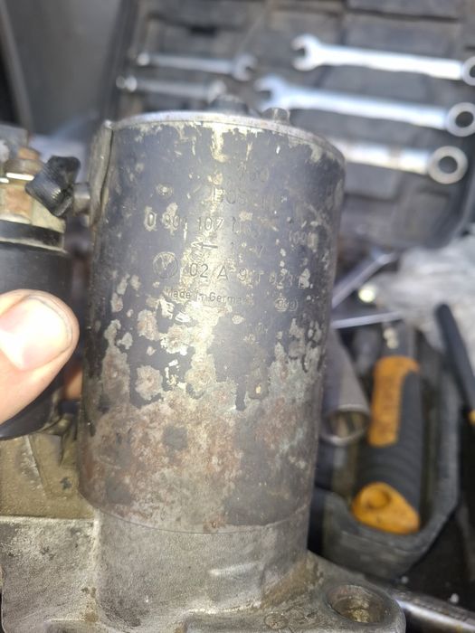 Продам стартир фольцваген