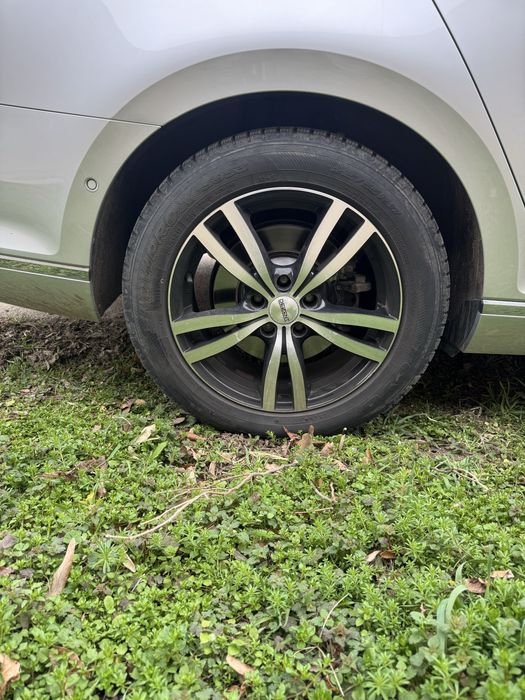 Джанти Dezent 17” 5х112 с втулки за 57.1мм централен и болтове за тях