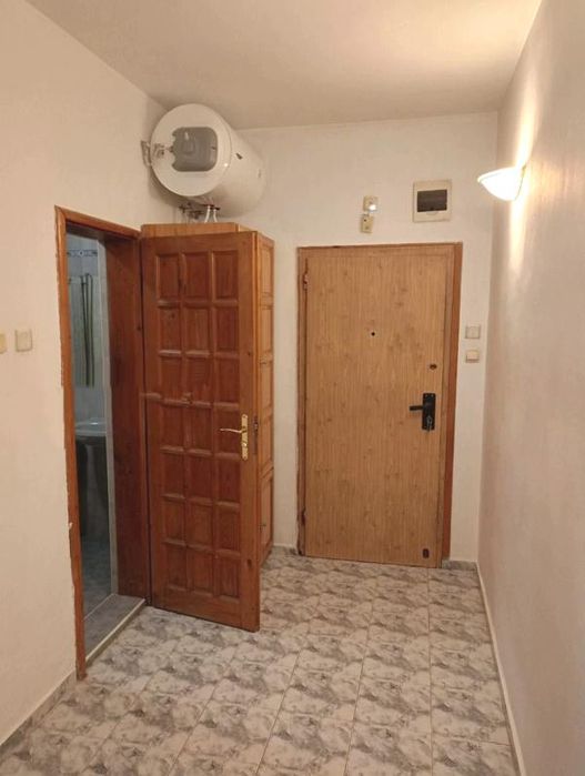 Двустаен, под наем, ж.к Красна поляна 2