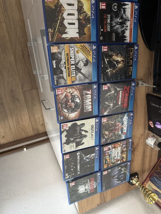 Vand jocuri playstation 4
