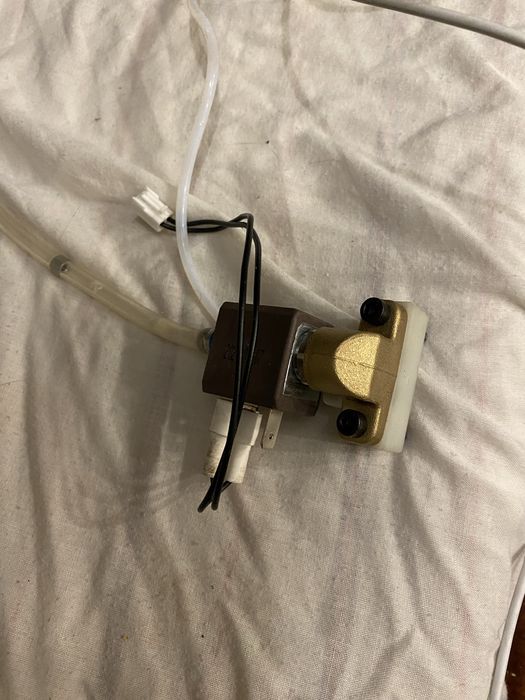 Электромагнитный клапан