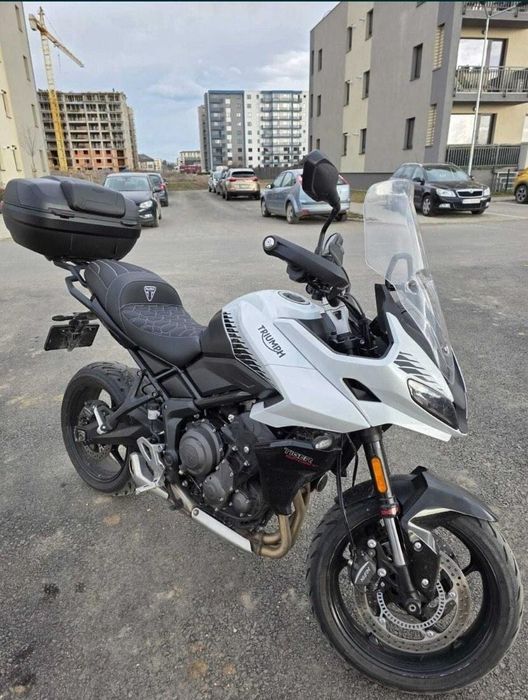 Triumph Tiger Sport 660 (2024) – 81 CP – Alb Perlat – Full Accesorizată