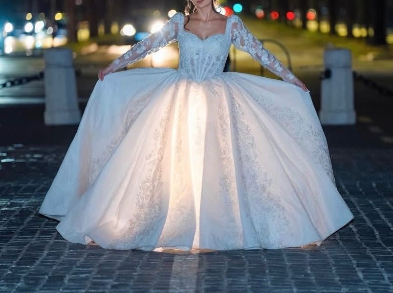 Rochie de mireasă tip prințesă
