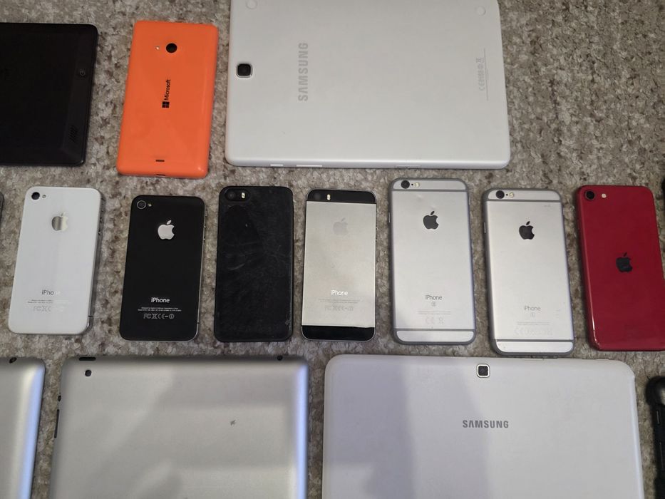 Lot Telefoane si tablete, Apple , Samsung etc.