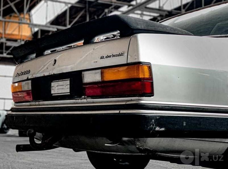 Спойлер Bischoff/Zender Audi 100/200/5000 C2 Typ 43 Germany Original