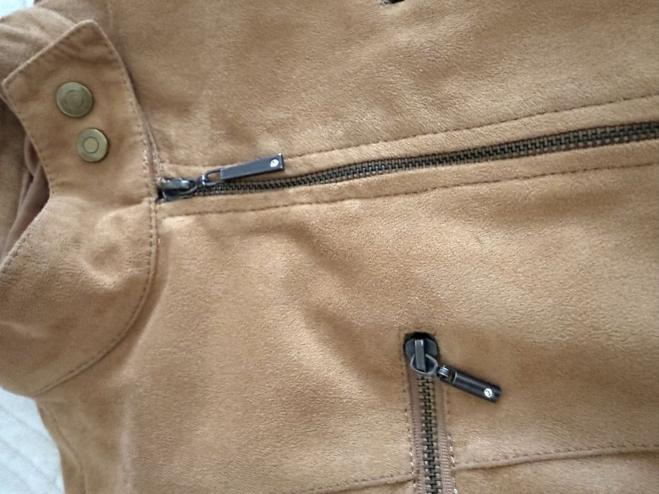 Пролетно яке цвят коняк