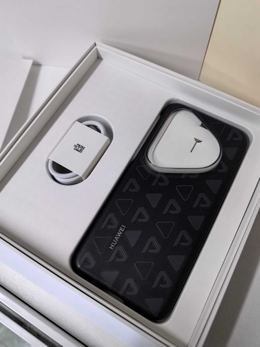 Нов Huawei Pura 80 Ultra 16/512GB с 36м. Гаранция