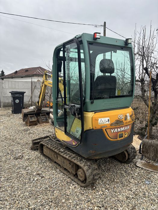 Execut lucrari miniexcavator 2t ideal oentru spatii inguste
