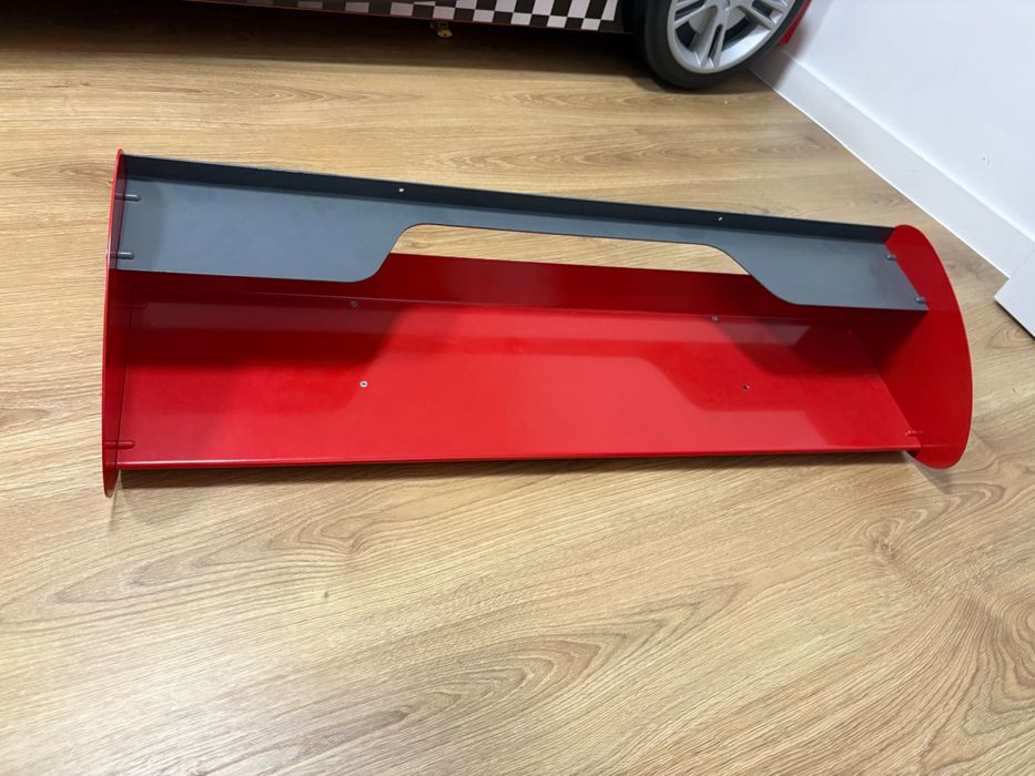 Етажерка Спойлер за детска стая