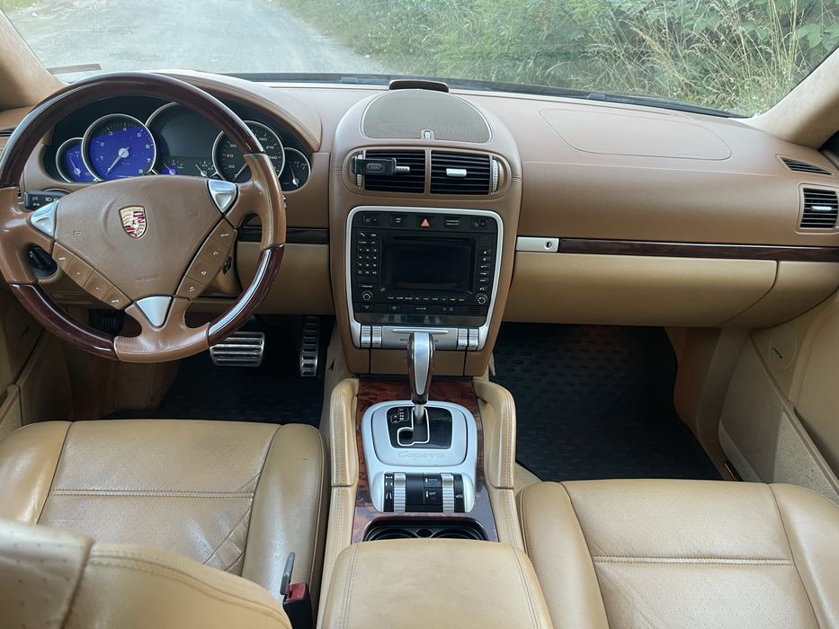 Porsche Cayenne BiTurbo
