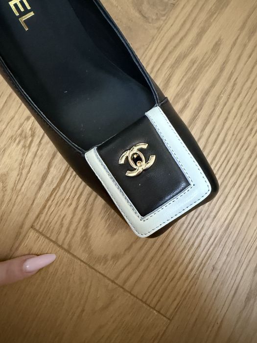 Pantofi chanel colectia noua