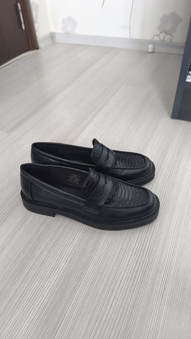 Нови дамски обувки